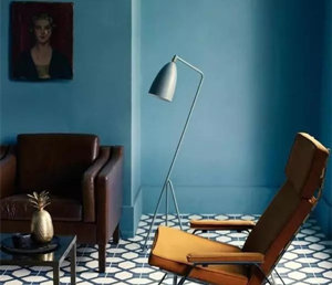 踢腳線，你還是隱藏了吧