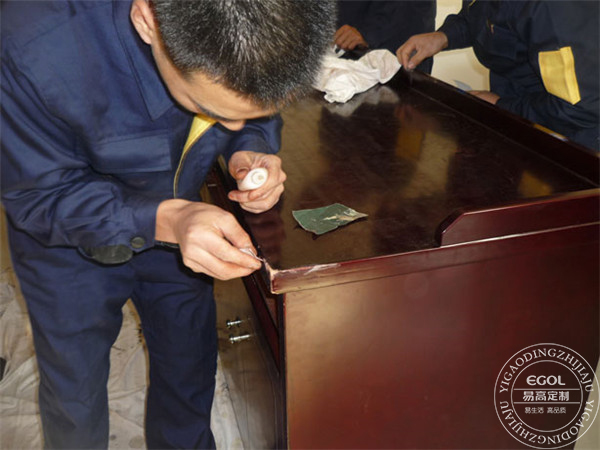 實(shí)木這樣保養(yǎng)，才能延長使用壽命！