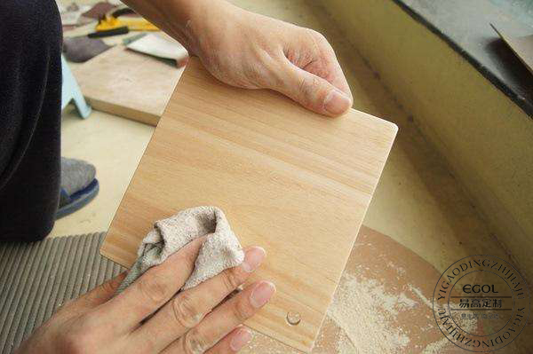  夏天，實(shí)木家具應(yīng)該如何保養(yǎng)