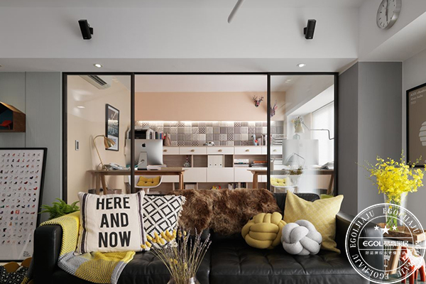 定制家具和成品家具相比有哪些優(yōu)勢(shì)？