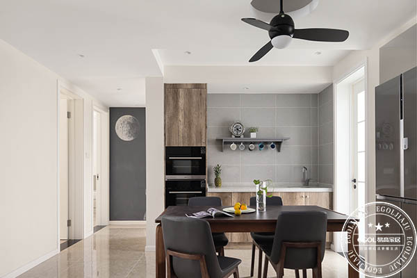 如何選擇適合自己的全屋定制家具？