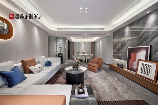 在定制家具的過程中，應該注重哪些方面？