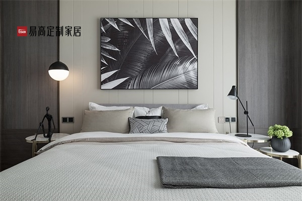 全屋定制家具有哪些優(yōu)缺點(diǎn)？