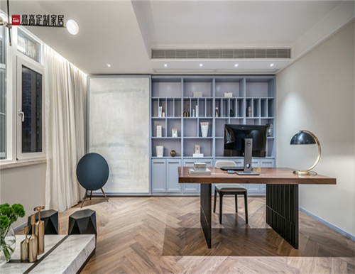 全屋定制加盟選品牌還是選當(dāng)?shù)丶庸S？