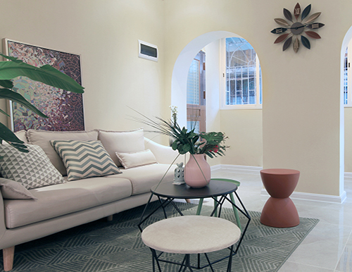 客廳太小，如何設(shè)計(jì)才顯得寬敞？